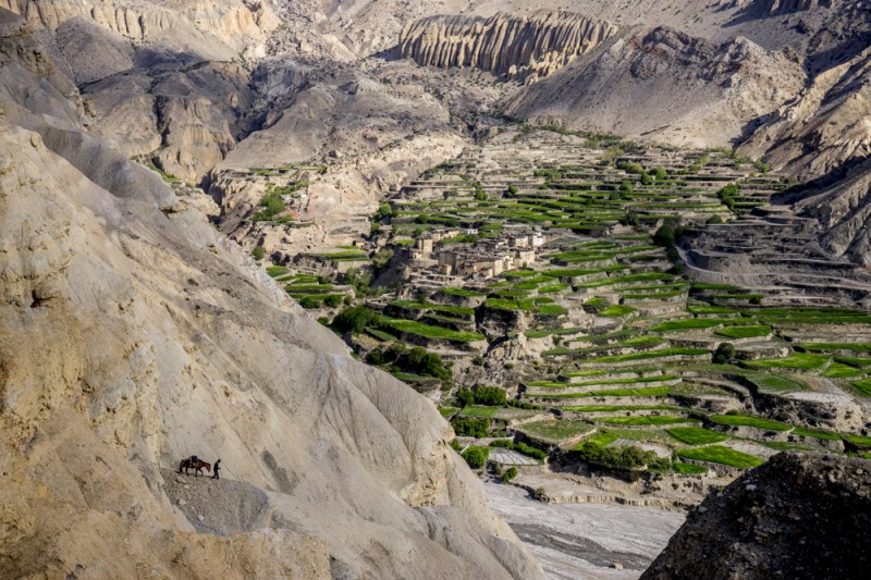 Adventure-photography-nepal-solar-camilla-rutherford_0002