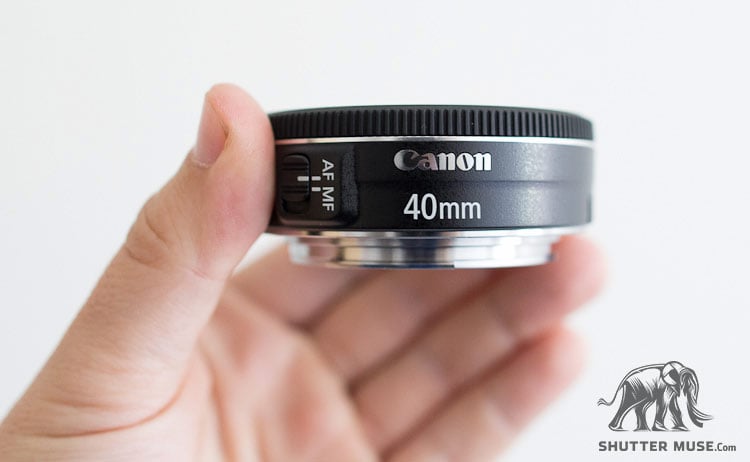 What does STM mean on a Canon lens