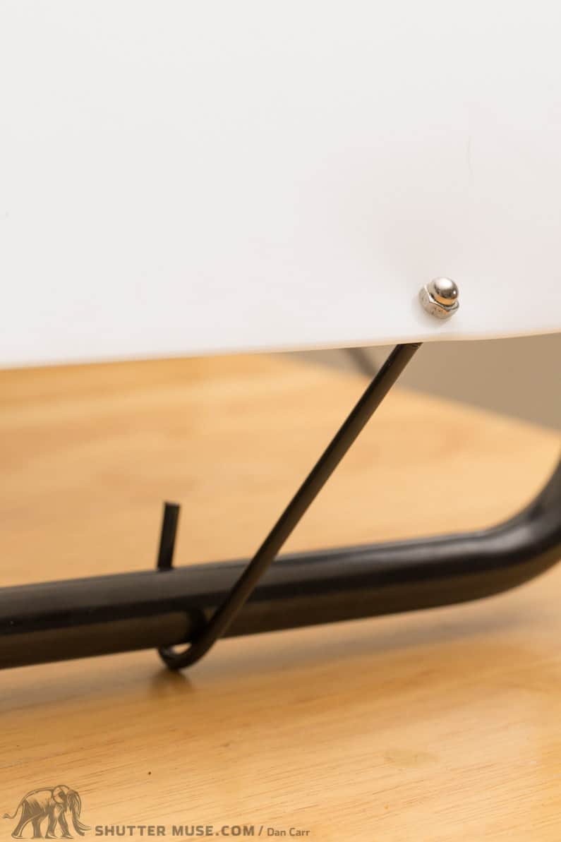 hook on tabletop shooting table