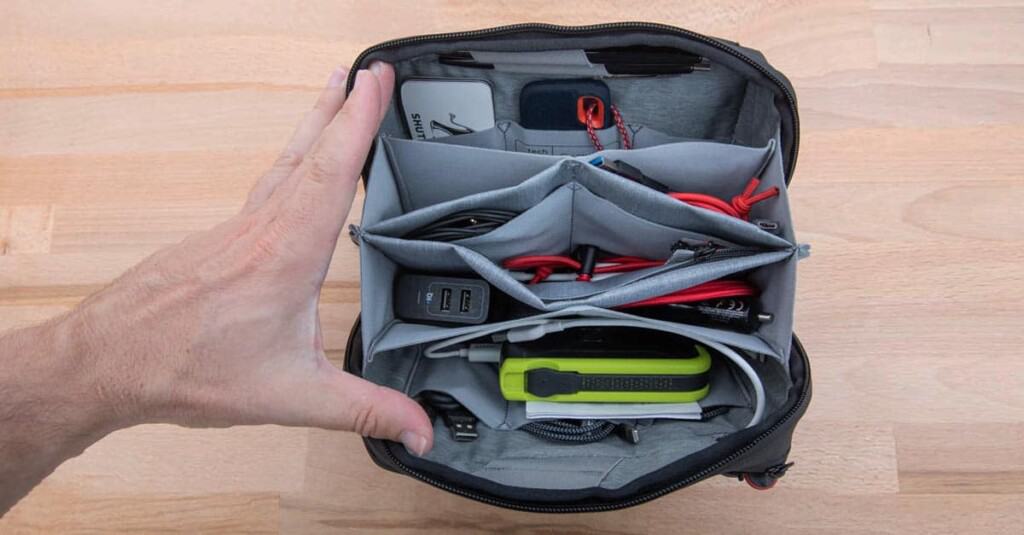 Review Peak Design Tech Bag Peak Design Tech Pouch Review - Main Image