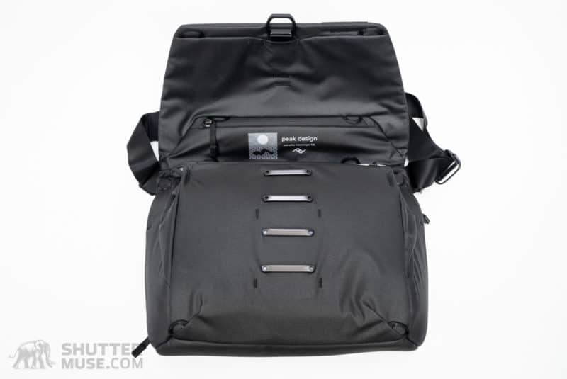 Peak Design Everyday Messenger V2