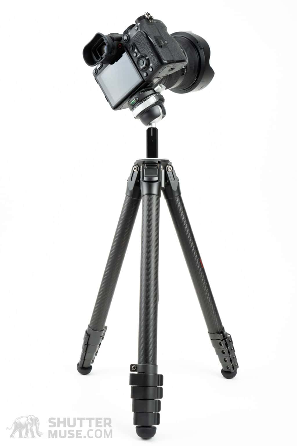 Ulanzi Travel Tripod Tested to Peak Design)